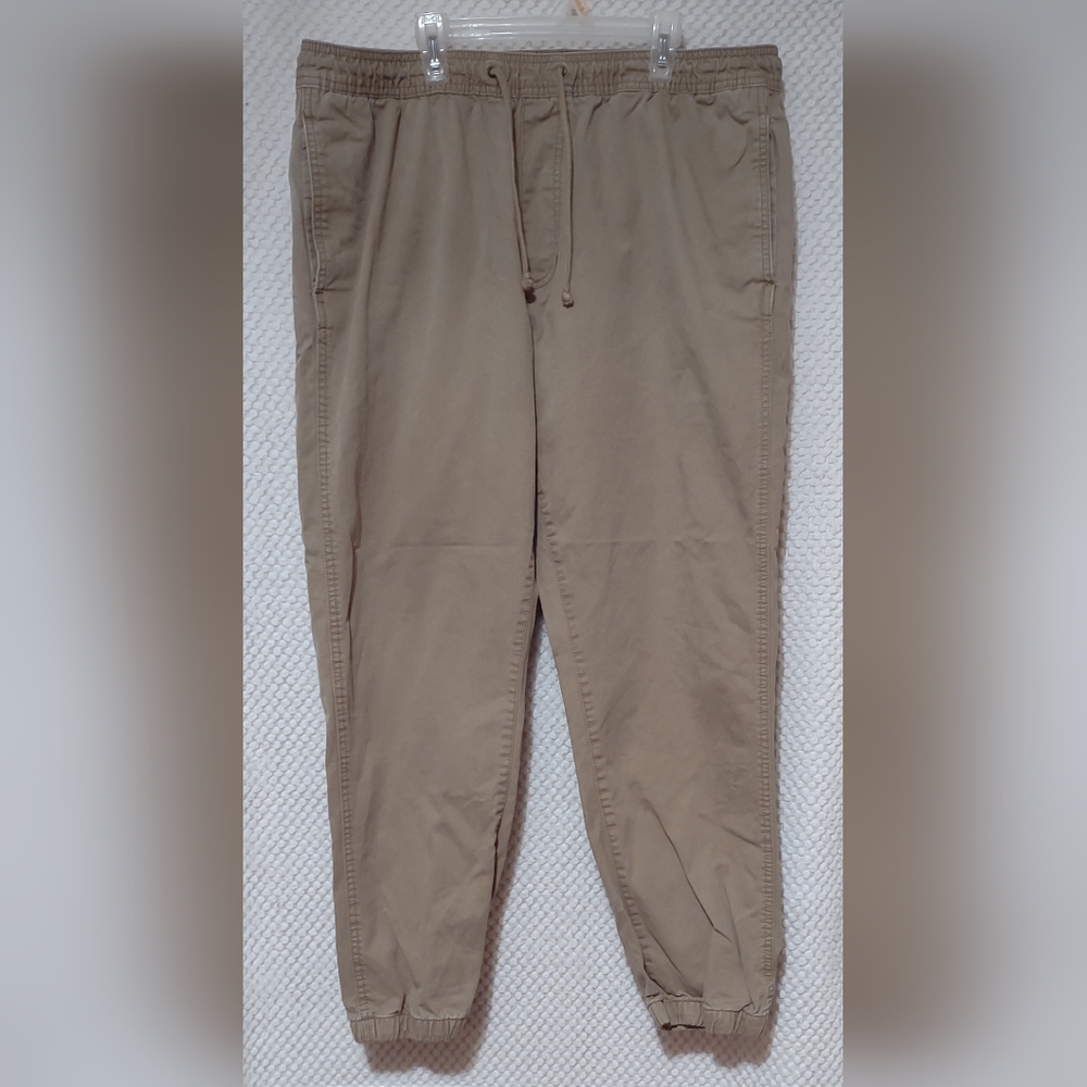 Old Navy Pants Men Size XL Color Tan Cuffed Legs Drawstring Waist Pockets